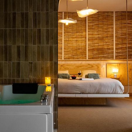 Love Room Suite Bali - Auray En Bretagne Brech 외부 사진