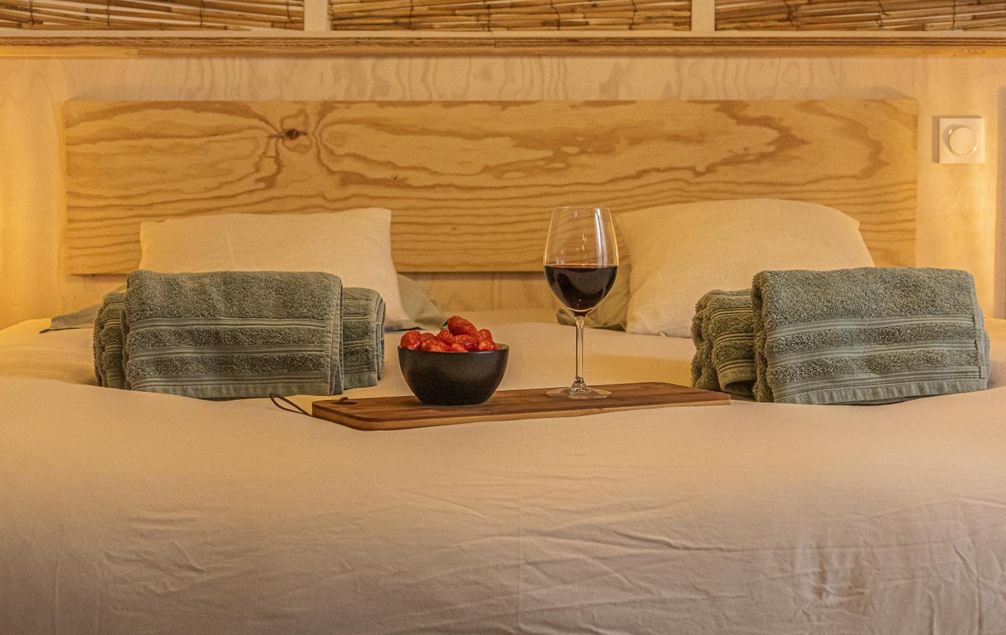 Love Room Suite Bali - Auray En Bretagne Brech 외부 사진