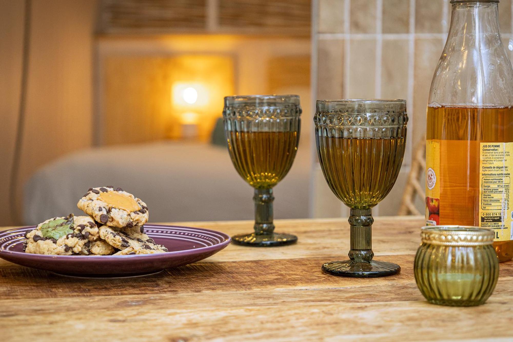 Love Room Suite Bali - Auray En Bretagne Brech 외부 사진