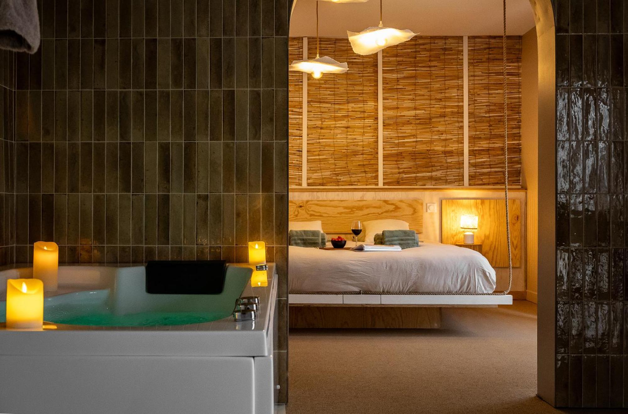 Love Room Suite Bali - Auray En Bretagne Brech 외부 사진