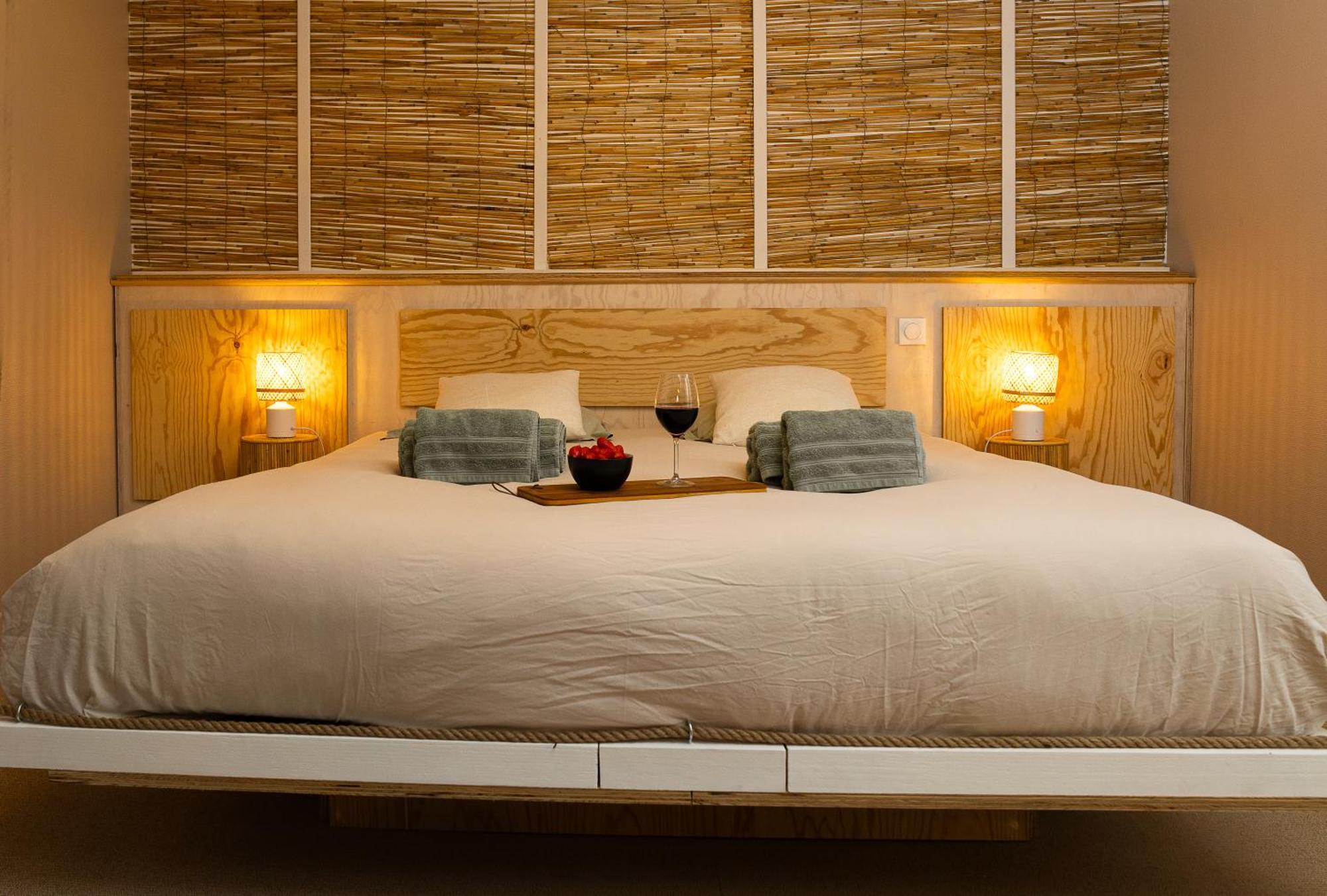 Love Room Suite Bali - Auray En Bretagne Brech 외부 사진